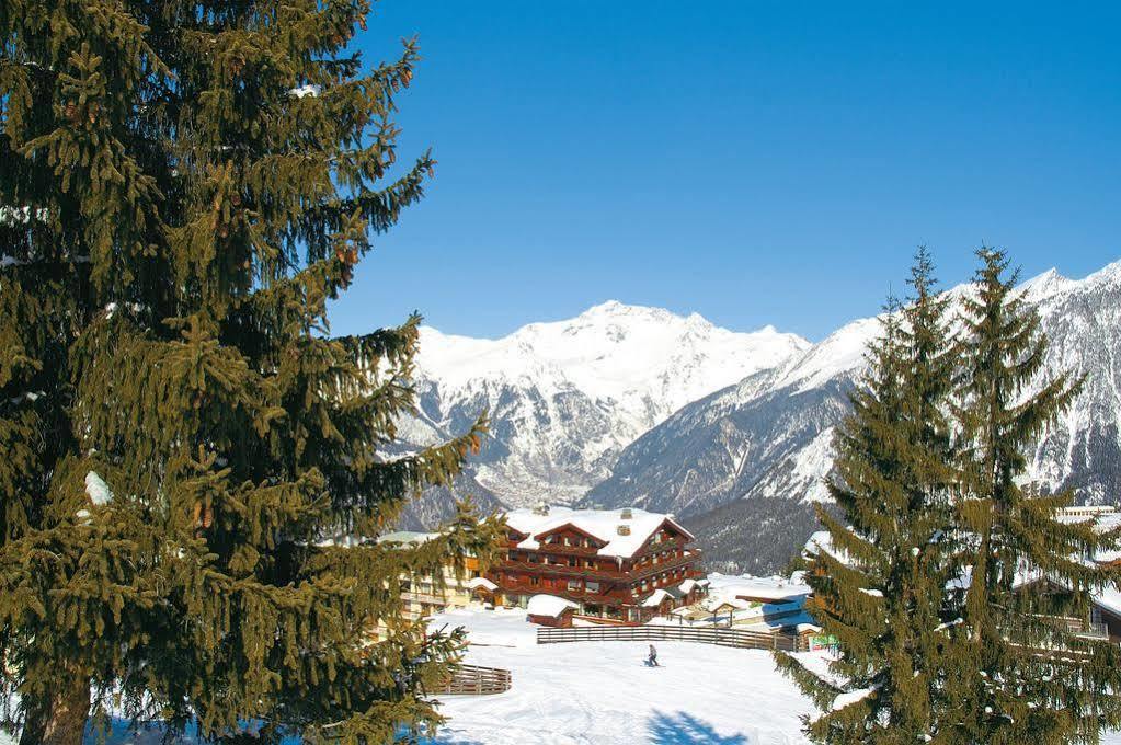 Grand Hotel Au Rond Point Des Pistes Courchevel Exterior photo